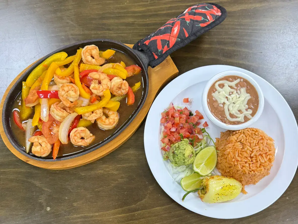 Shrimp Fajitas at Palomar Fish Tacos